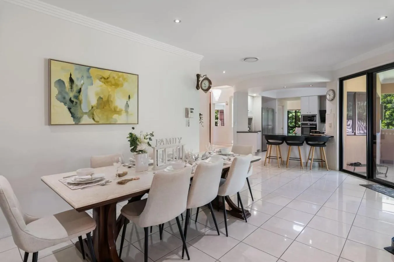 Holiday home 4Bspacious Cozy Family Entertained Home At Parkinson Browns Plains