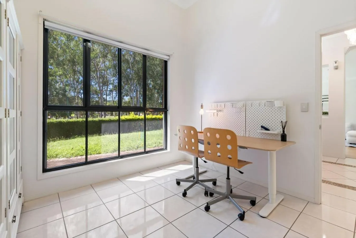 Holiday home 4Bspacious Cozy Family Entertained Home At Parkinson Browns Plains